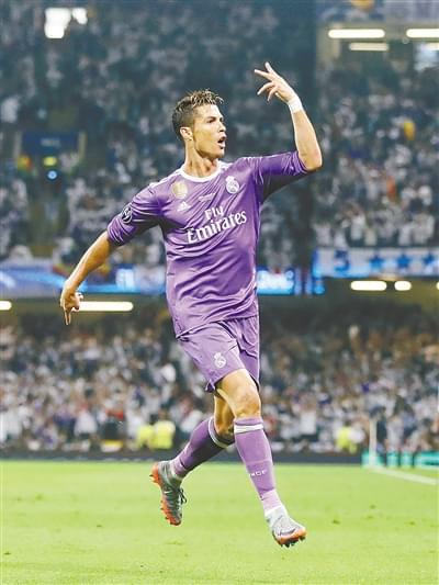 赛场上的激 赛场上的激